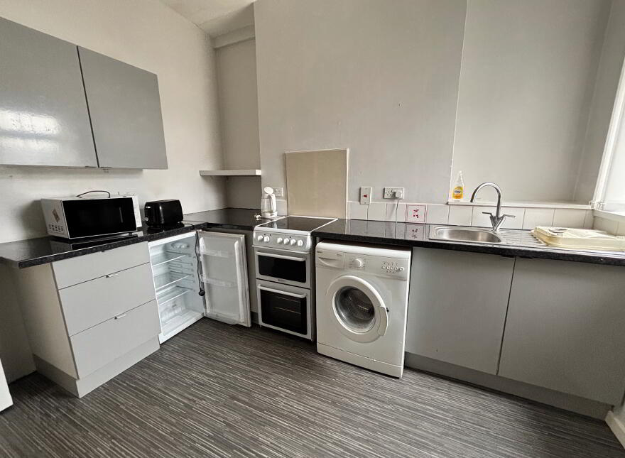 33b Windsor Avenue, Whitehead, Carrickfergus, BT38 9RX