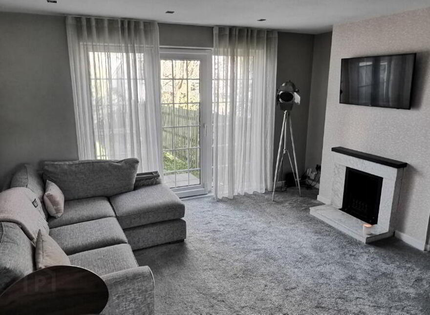 5 Chippendale Court, Belfast, BT10 0DU