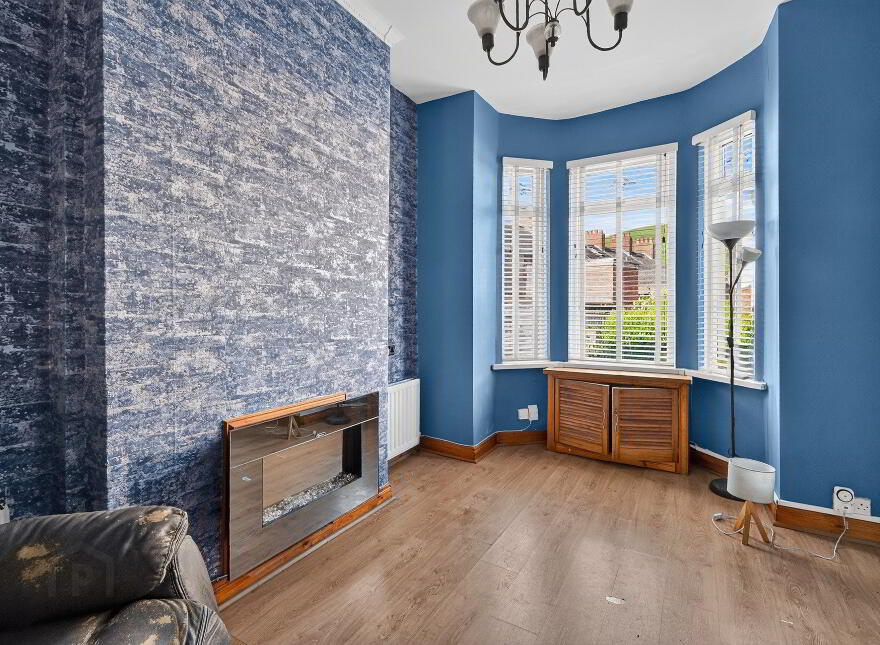 3 Glencairn Street, Belfast, BT13 3LT