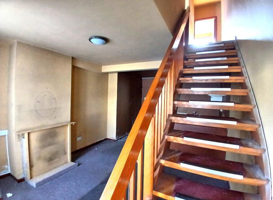 24 Valentia Place, Newcastle, BT33 0EH