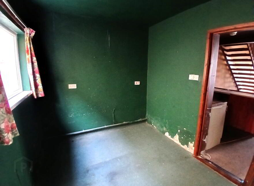 24 Valentia Place, Newcastle, BT33 0EH