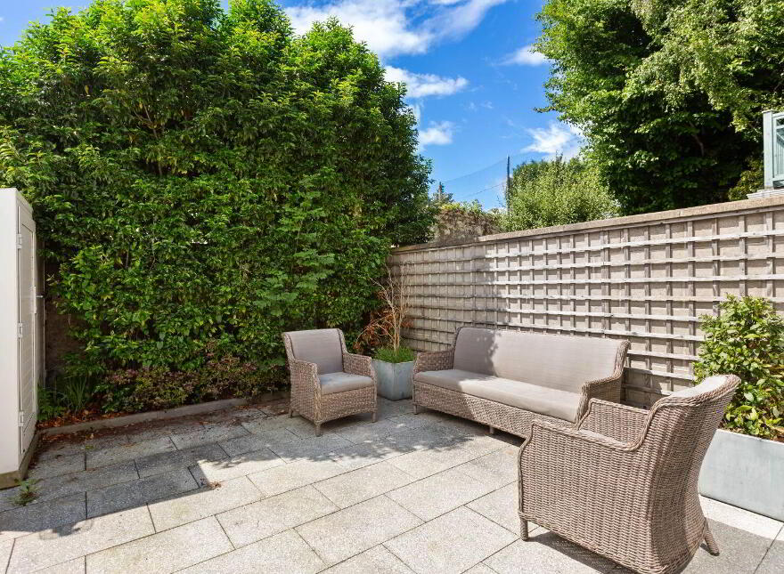 2 Berwick Hall, Churchtown, D14C2N3