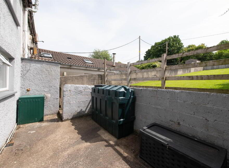 6 Ardpatrick Avenue, Downpatrick, BT30 6JF