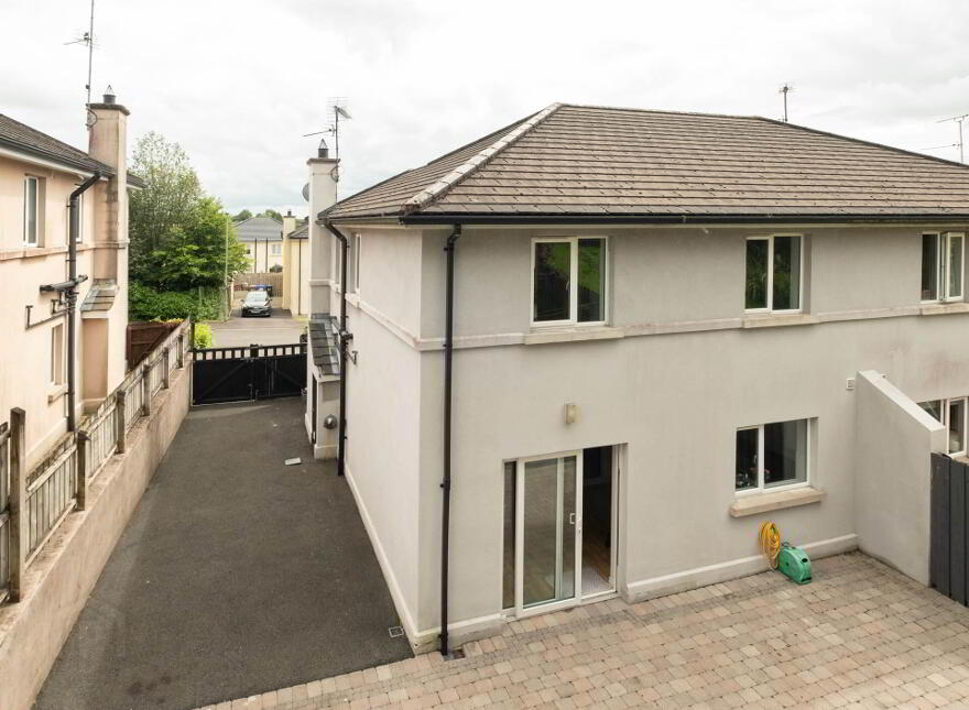 23 The Meadows, Irvinestown, BT94 1EU