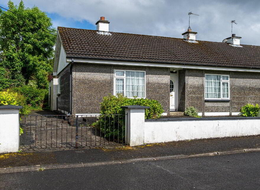 1 O' Carolan Drive, Ballyfarnon, F52KF74