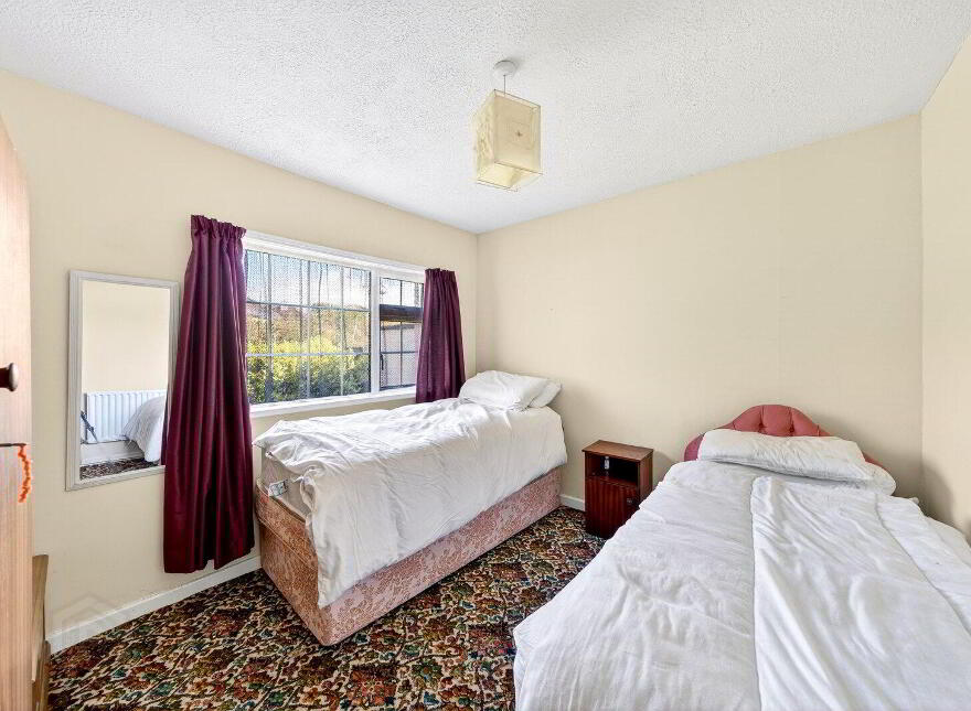 1 O' Carolan Drive, Ballyfarnon, F52KF74