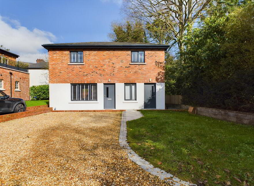 26 Sans Souci Park, Belfast, BT9 5BZ