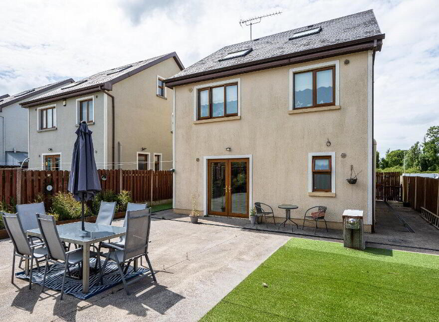 18 Scramogue Manor, Kilglass, F42TR77