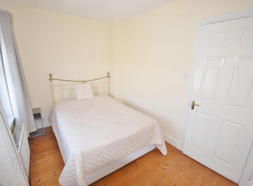 23 O'Connell's Avenue, Listowel, V31WE52