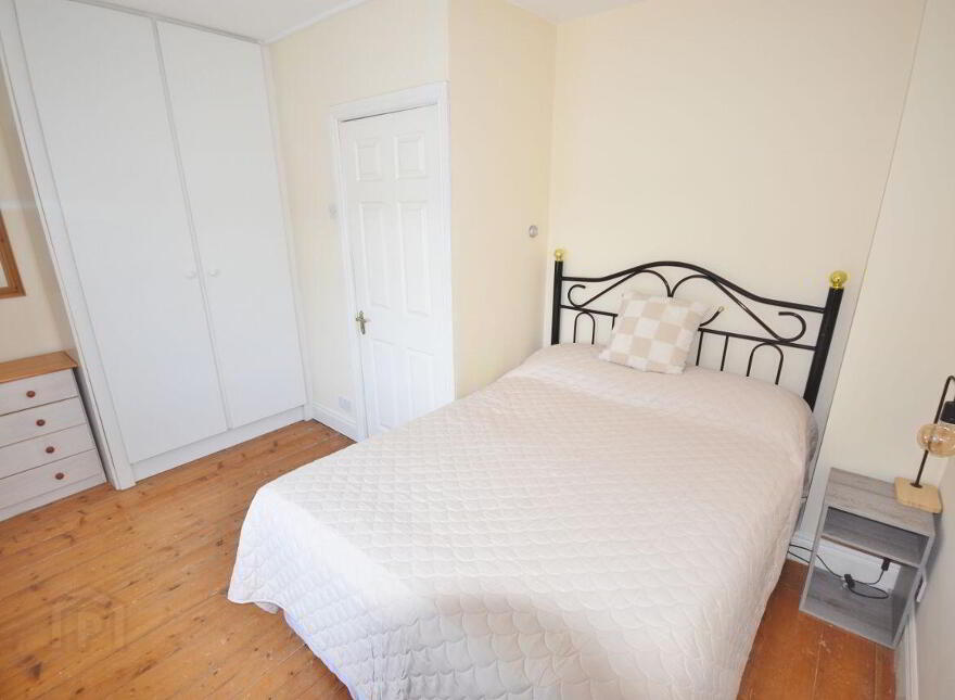 23 O'Connell's Avenue, Listowel, V31WE52