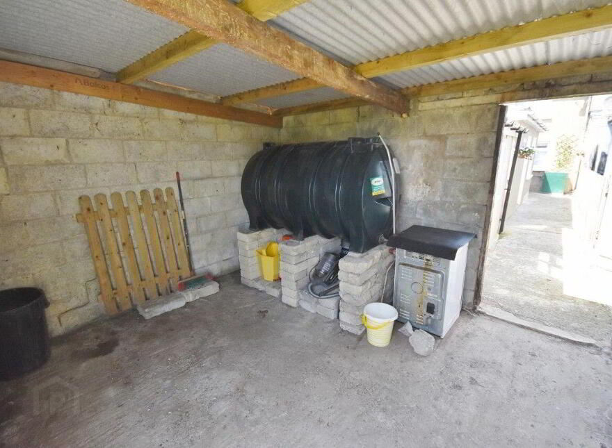 23 O'Connell's Avenue, Listowel, V31WE52