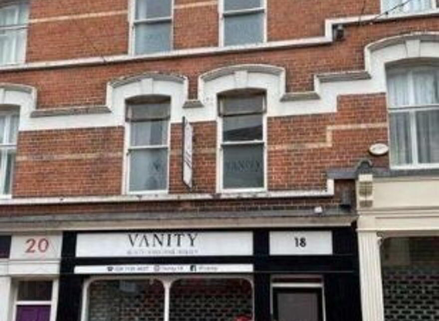 18 Waterloo Street, Derry, BT48 6HE photo