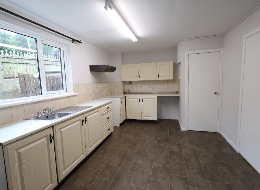 8 Rathmore Court, Cookstown, BT80 8AP