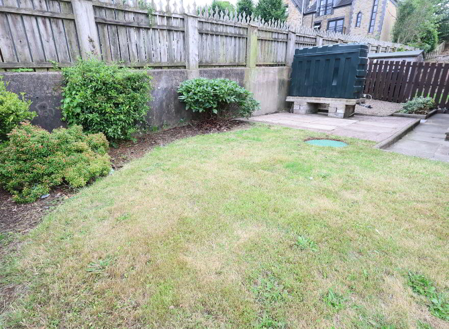 8 Rathmore Court, Cookstown, BT80 8AP