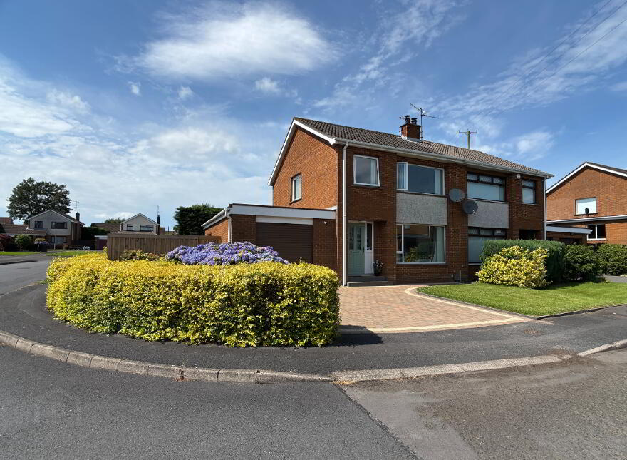 28 Meadowvale, Waringstown, BT66 7RL