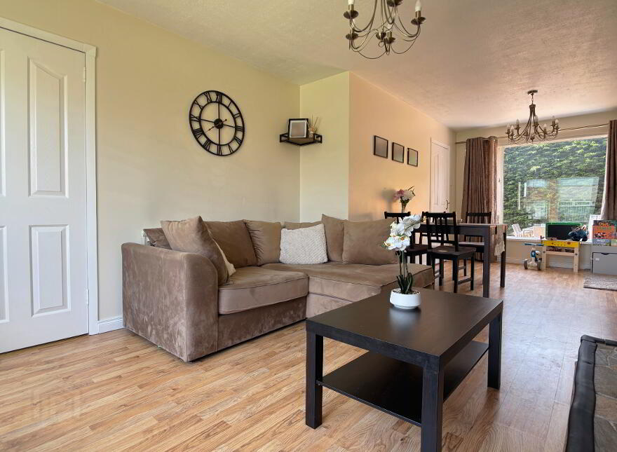 28 Meadowvale, Waringstown, BT66 7RL