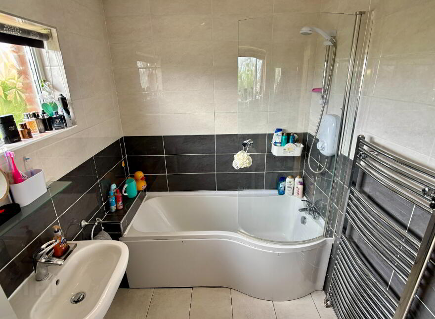 28 Meadowvale, Waringstown, BT66 7RL