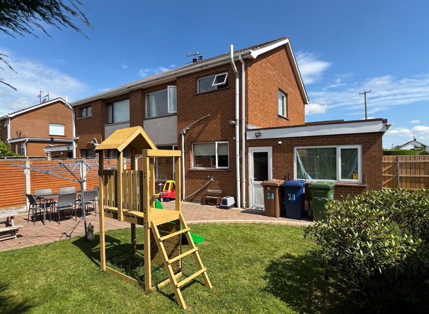 28 Meadowvale, Waringstown, BT66 7RL