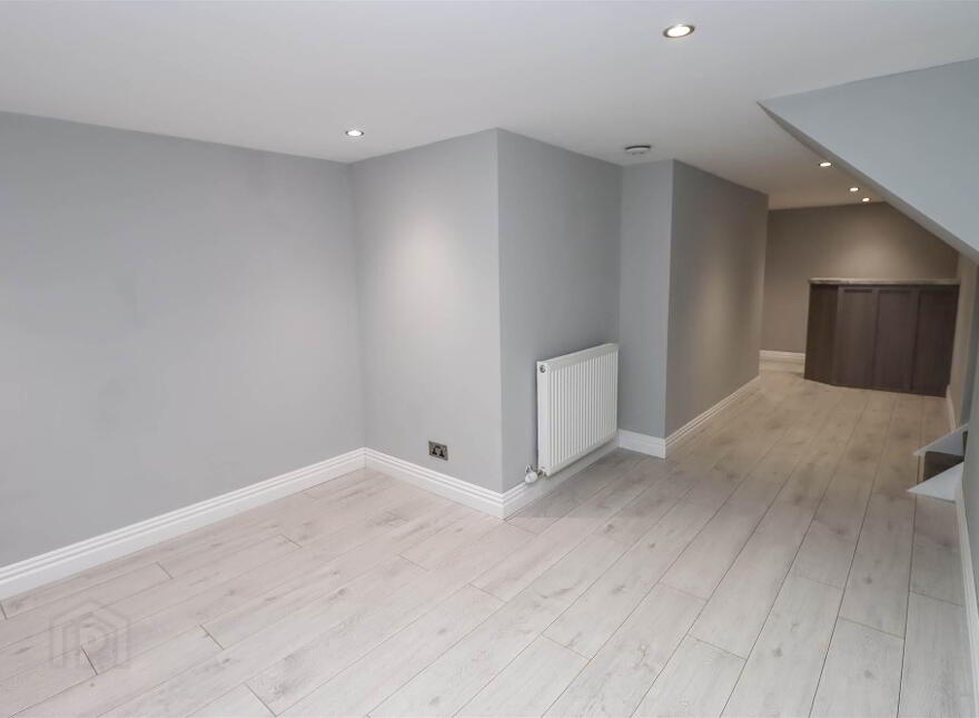 8 Cairnsmore Walk, Dundonald, Belfast, BT16 2SD