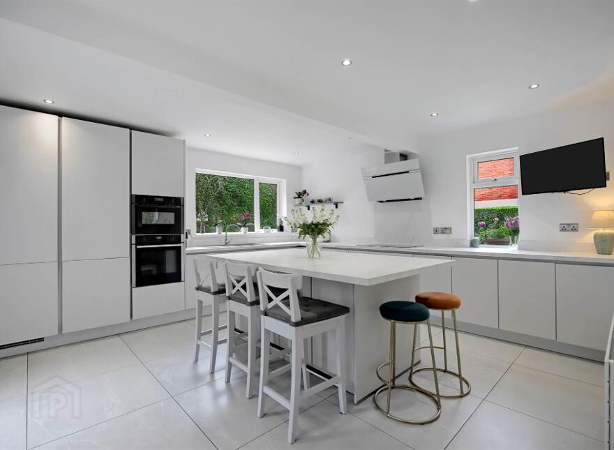 6 Knockdene Park, Belfast, BT5 7AD