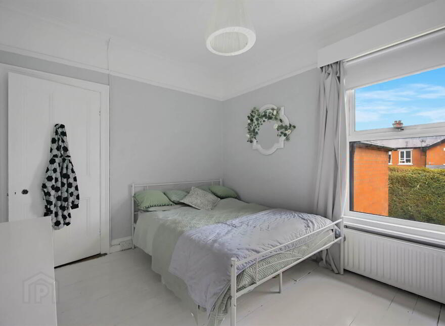 6 Knockdene Park, Belfast, BT5 7AD