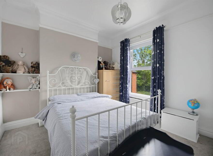 6 Knockdene Park, Belfast, BT5 7AD