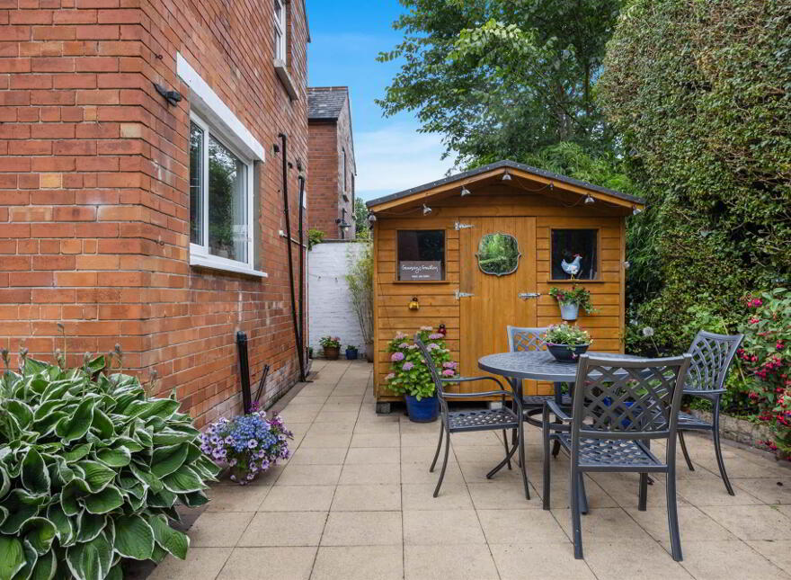 6 Knockdene Park, Belfast, BT5 7AD