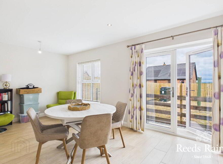 10 Paddock Walk, Carrowdore, Newtownards, BT22 2XE