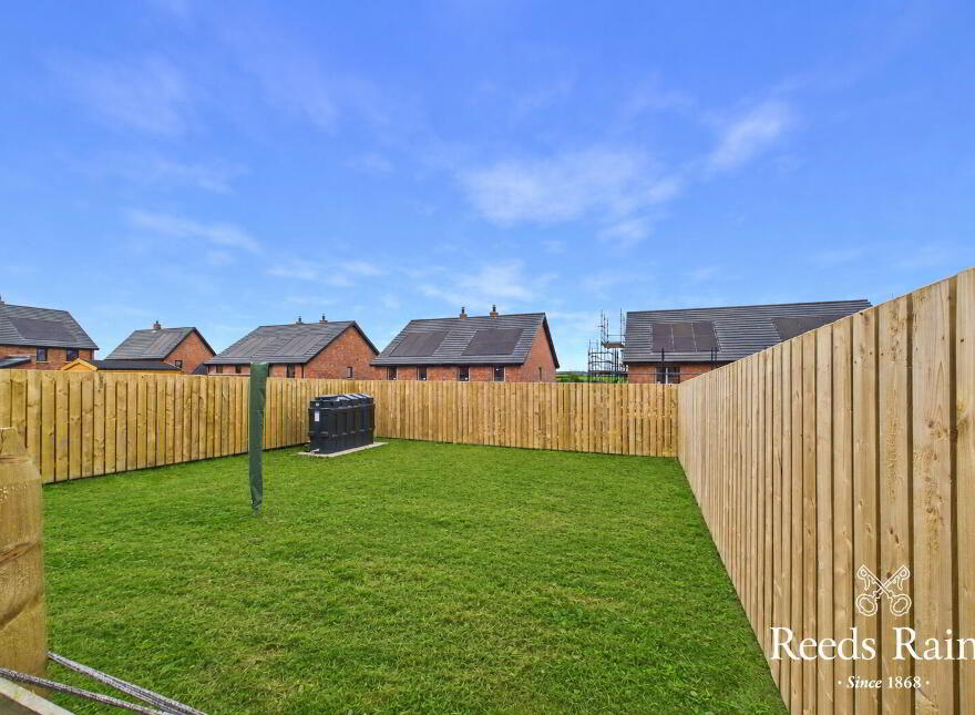 10 Paddock Walk, Carrowdore, Newtownards, BT22 2XE