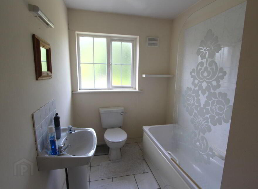 3 Crescent Hill, Castleblayney, A75XF63
