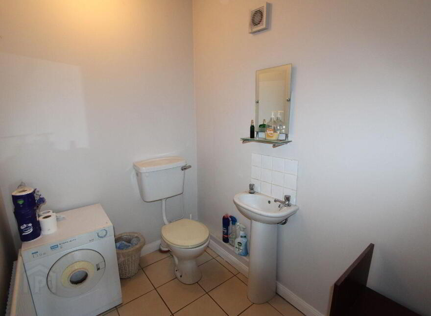 3 Crescent Hill, Castleblayney, A75XF63