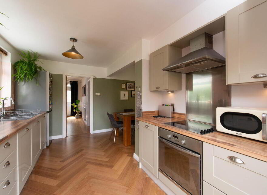 16 Bloomfield Road, East Belfast, Belfast, BT5 5LT