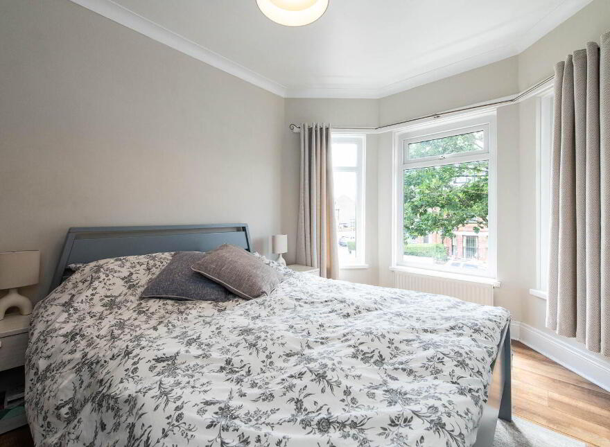 16 Bloomfield Road, East Belfast, Belfast, BT5 5LT