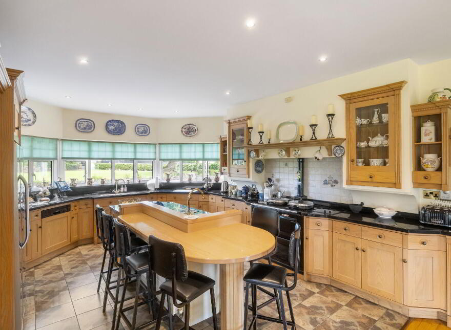 Louth Hall, Tallanstown, A91DY68
