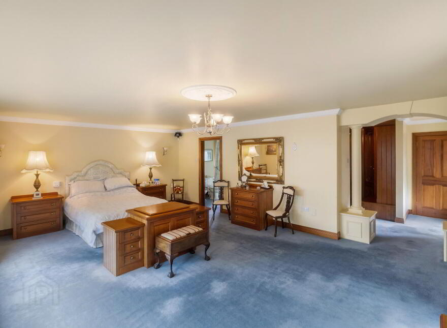 Louth Hall, Tallanstown, A91DY68