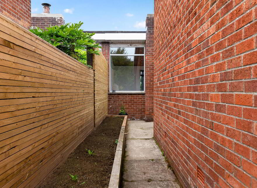 16 Rannoch Road, Holywood, BT18 0NA
