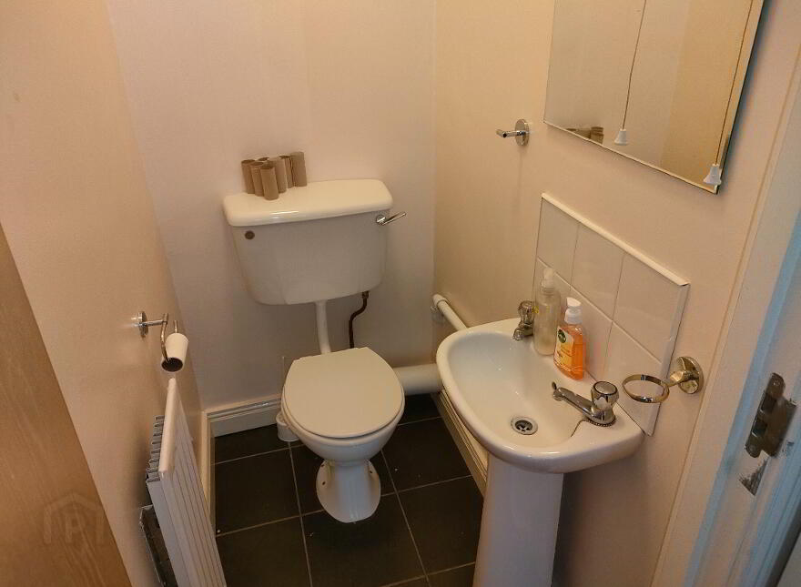 14 Fitzroy Avenue, Belfast, BT7 1HW