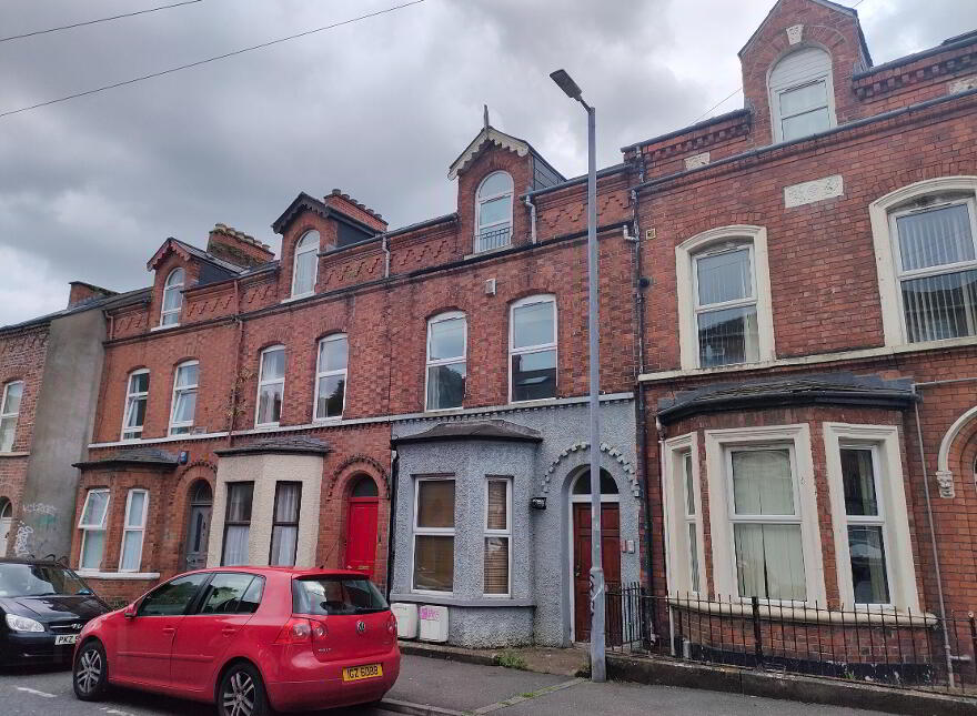 14 Fitzroy Avenue, Belfast, BT7 1HW photo