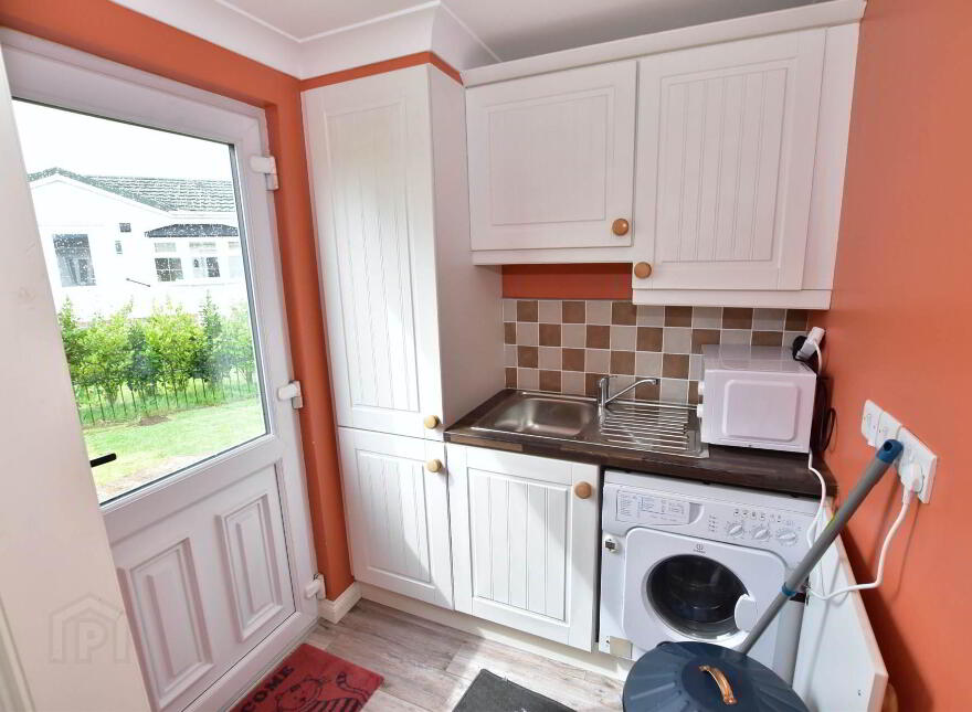27 Kingfisher Way, Ballyhalbert, Newtownards, BT22 1BB