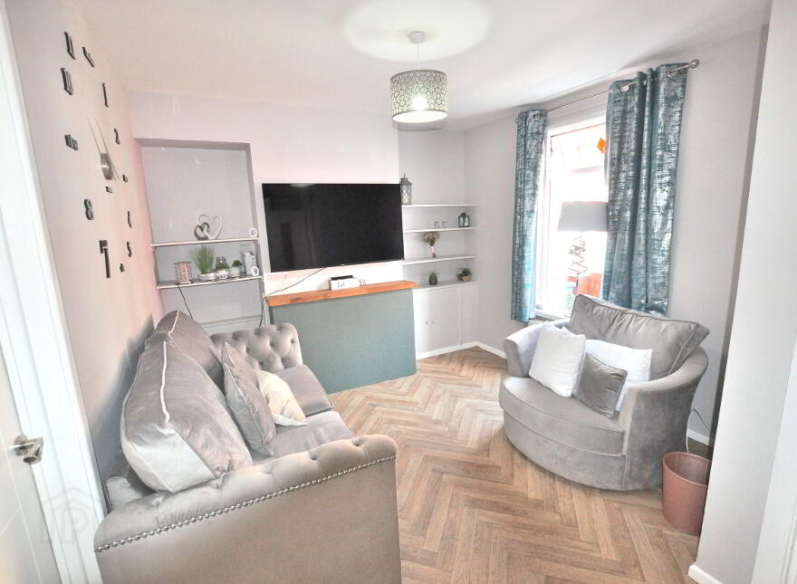 19 Mayflower Street, Belfast, BT5 4SL