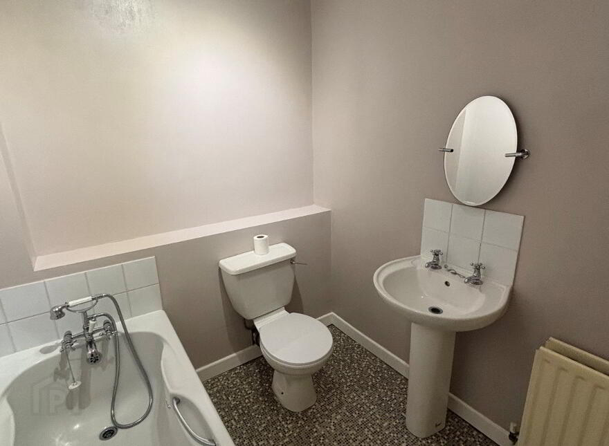 12 The Sidings, Ballynahinch, BT24 8DX