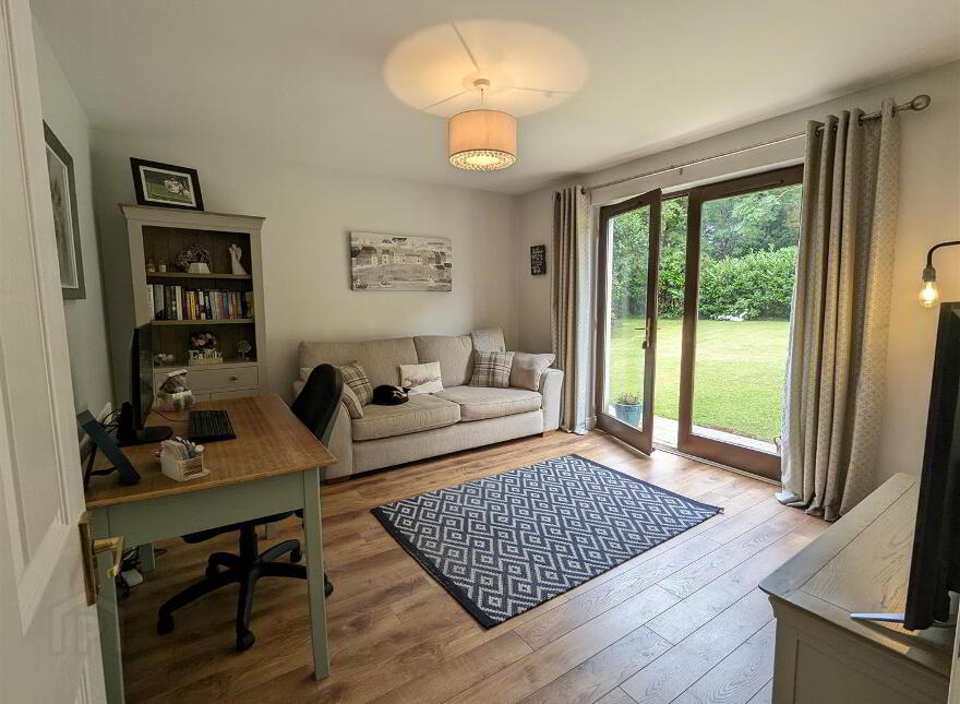 36 Rowley Meadows, Newcastle, BT33 0RW