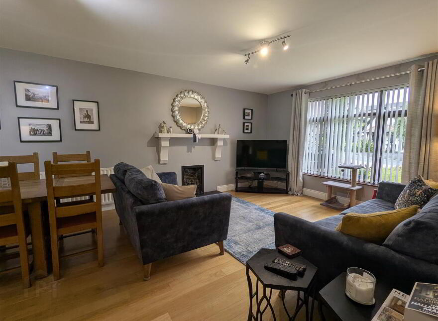 36 Rowley Meadows, Newcastle, BT33 0RW