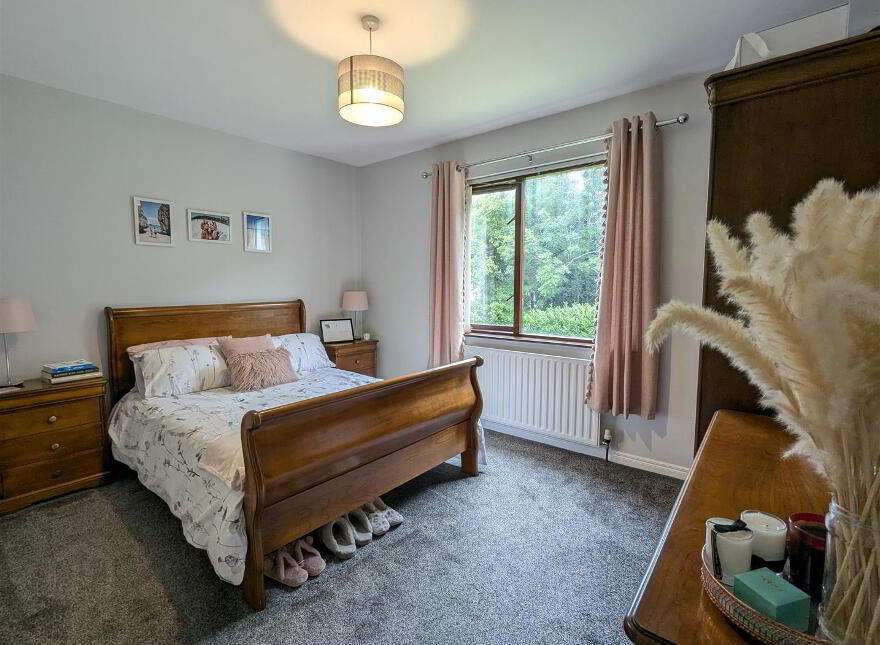 36 Rowley Meadows, Newcastle, BT33 0RW