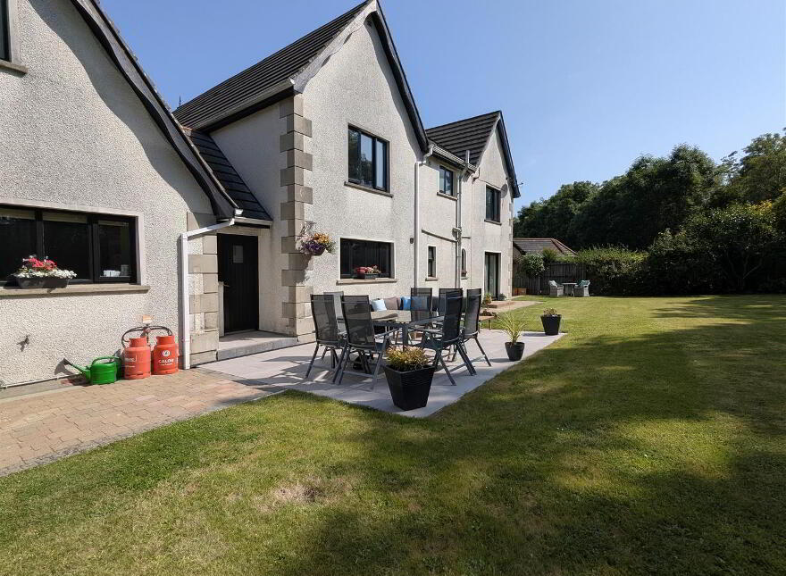 36 Rowley Meadows, Newcastle, BT33 0RW