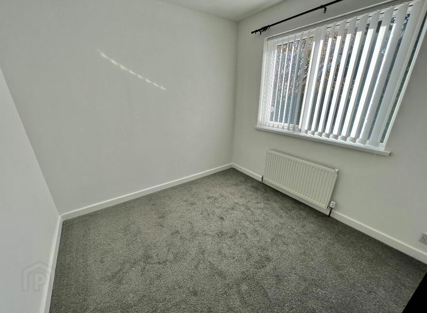 17 Hillsborough Gardens, Belfast, BT6 9DT