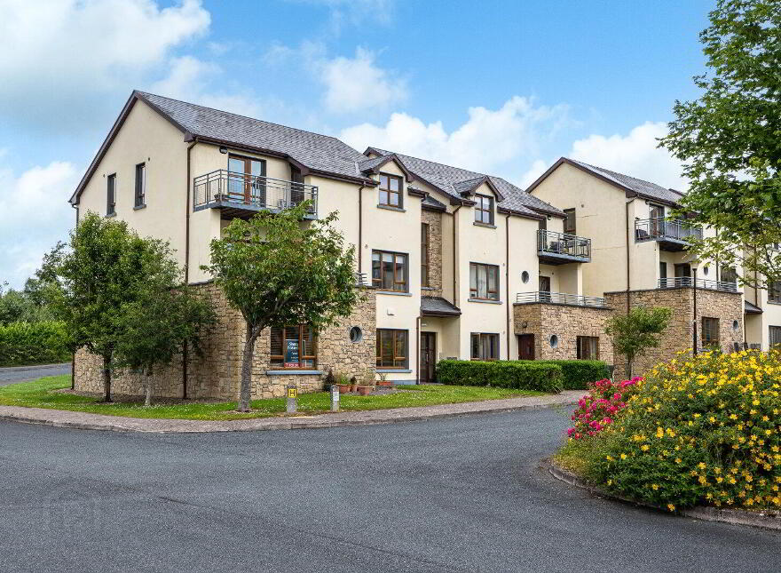 3A Shannon Cove, Dromod, N41AW64