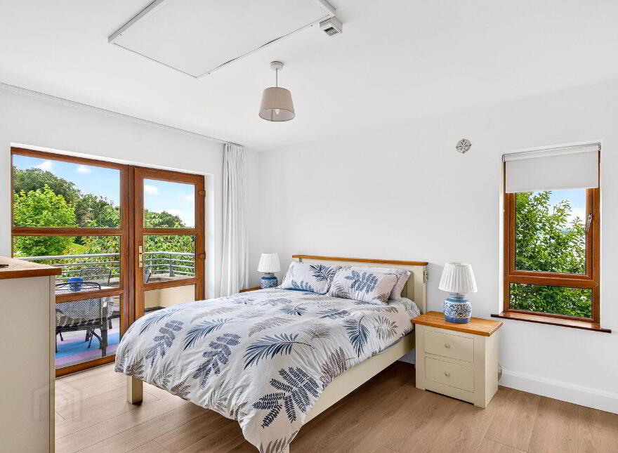 3A Shannon Cove, Dromod, N41AW64