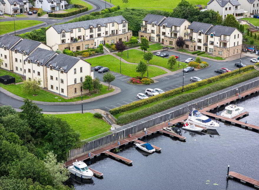 3A Shannon Cove, Dromod, N41AW64