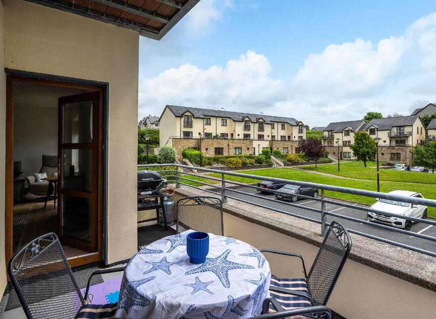 3A Shannon Cove, Dromod, N41AW64